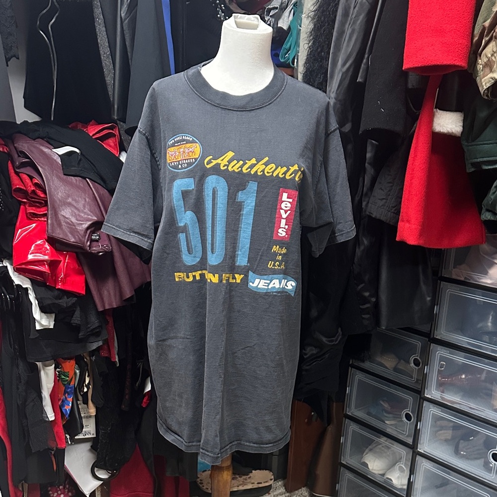 Levi's Authentic 501 Graphic T-Shirt - Gray